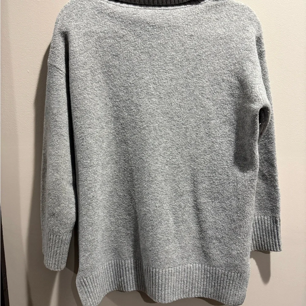 Uniqlo Classic Grey Turtleneck Wool Sweater XS - Picture 3 of 6
